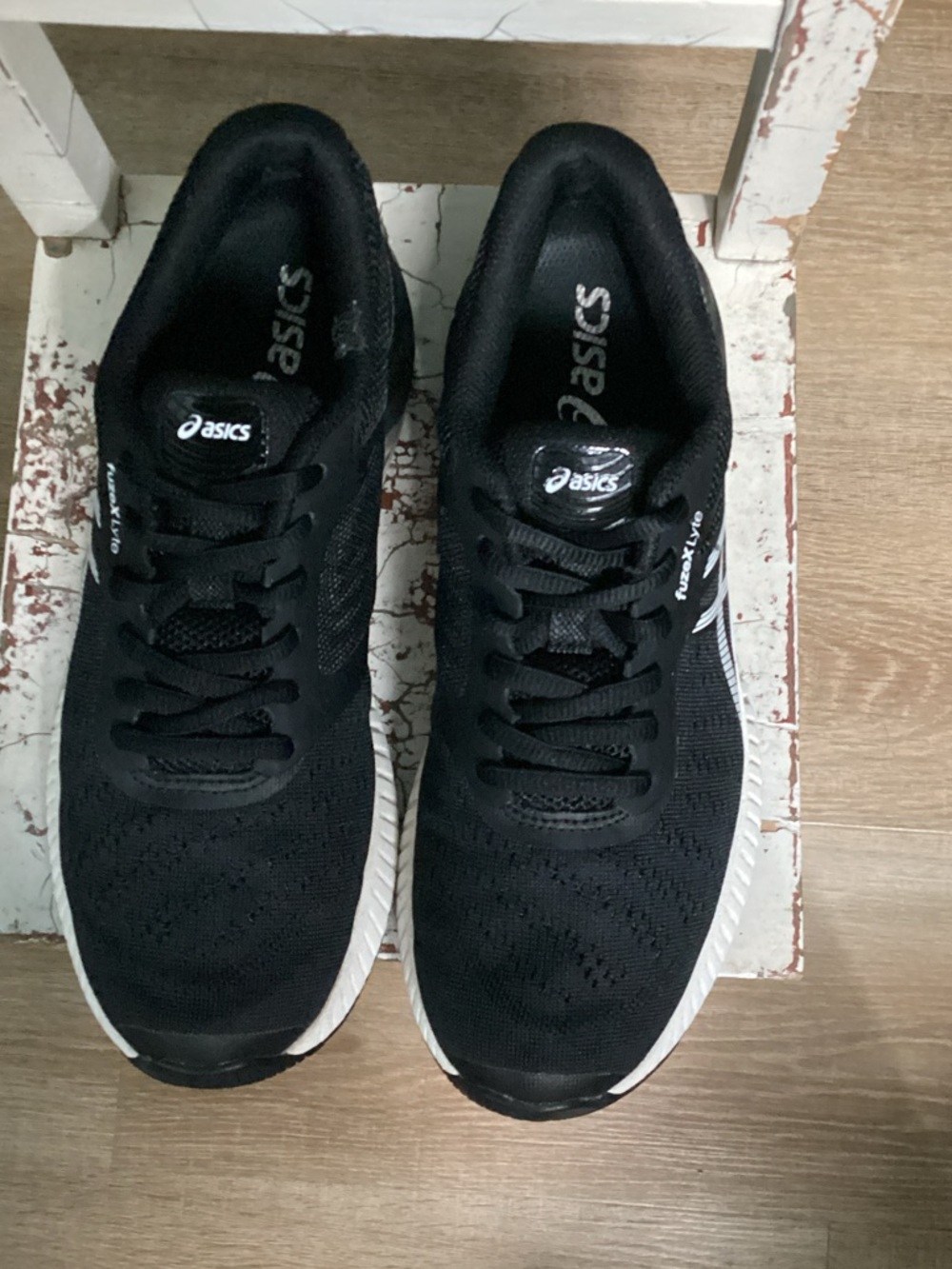 Asics Black and White Running Shoes 7